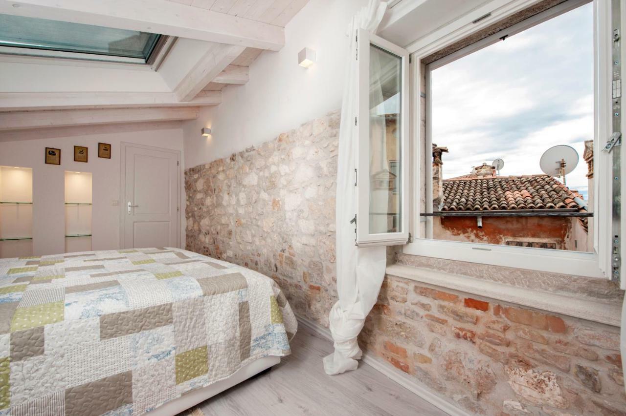 Apartment And Studio Ca' 3 Vie Rovinj Exterior photo